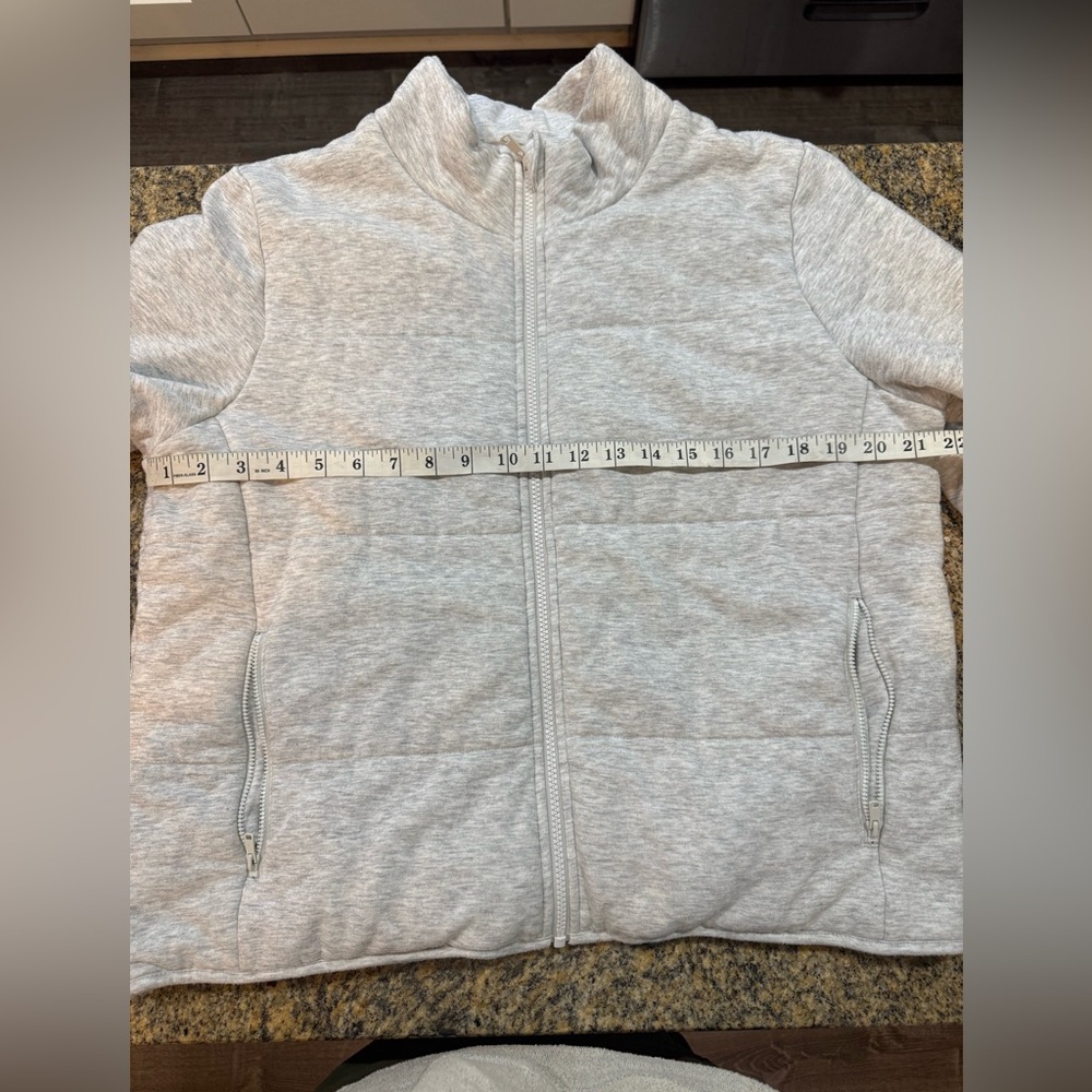 Three Dots Knitted Puffer jacket size Large women’s gray light jacket - Picture 8 of 10